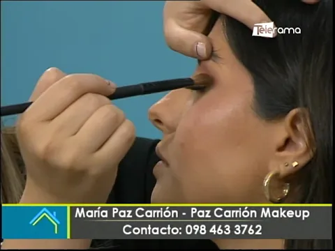Hoy realizamos un maquillaje para cenas navideñas