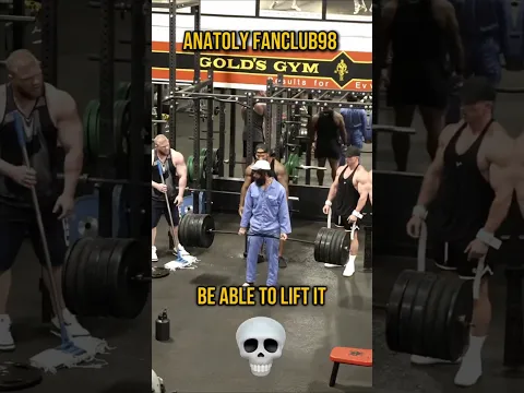 Why you bring the fake plates in the gym 🤭 #anatoly #gym #prank
