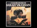 Download Lagu Sarah Vaughan - The day it rained (Chuva)