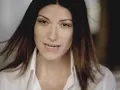 Laura Pausini - Víveme (Official Video)