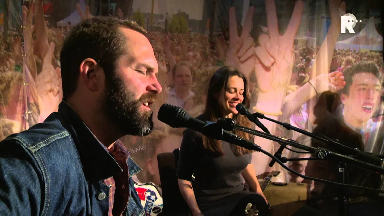 Live uit Lloyd - Jeffrey Foucault & Caitlin Canty - Slow Talker Live uit Lloyd - Jeffrey Foucault & Caitlin Canty - Slow Talker