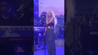 اداء روزي ل Tocxit Till The Endفي برنامج جيمي فالون Blackpink Explore Shorts Rose روزي بلاكبينك 