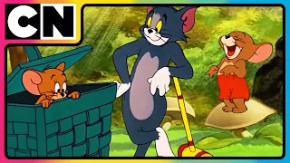Tom And Jerry Proof That 90 S Never Gets Old Classic Cartoon Cat The Mouse Cnindia 