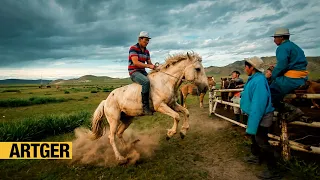 The Untamed Life of Mongolian Horse Herder Nomads! Full Documentary!