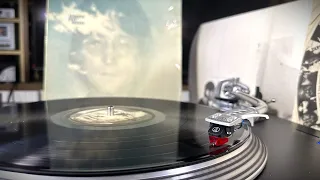 John Lennon - Imagine vinyl playing