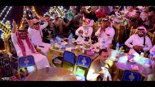 الفنان احمد الباشا مراقص السعوديين  علي اغينة استنيتك عمر بحالو دندنها