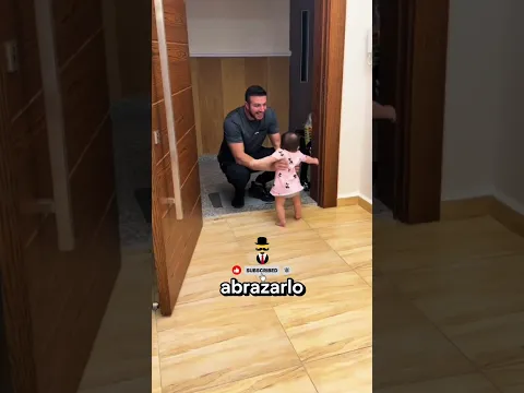Así reciben a papá cuando llega
