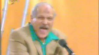 حسين الامام مع حسين الشربينى في حسين علي الهوا الحلقة 10 