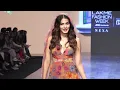 Rhea Chakraborty Walked A Ramp For Eshaa Amiin At The Lakme Fashion Week 2022❤🔥