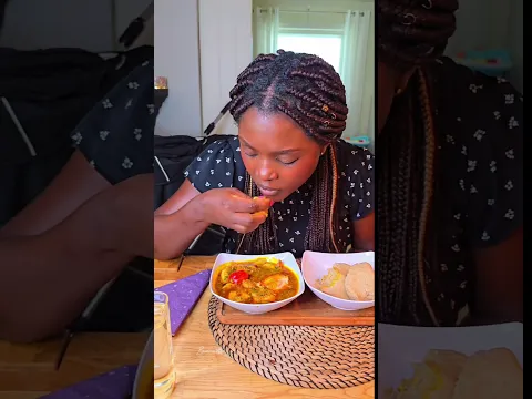 Enjoying delicious oatmeal banku and okra soup ❤️#oatmealbanku  #homecooking