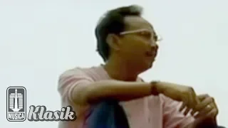 ebiet g ade seraut wajah official karaoke video 