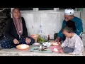 Download Lagu Mayor bakar ikan di depan rumah abu 
