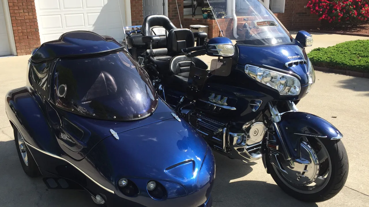 SOLD 2007 Honda GL1800 Goldwing with 2015 Hannigan GTL Sidecar