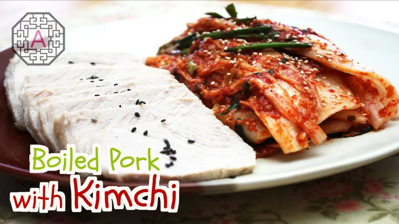 Korean Boiled Pork with Kimchi ( , DwaeJiGoGi SuYuk)   Aeri