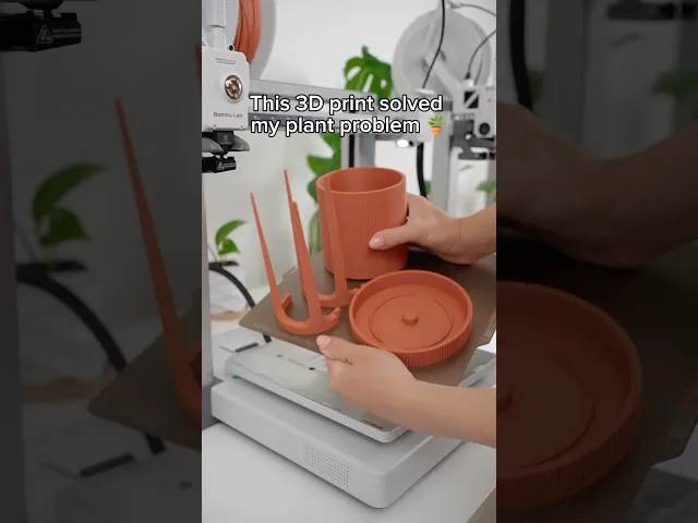 STEMRA Planter with Matching Plant Stakes video thumbnail