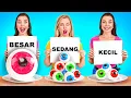 Download Lagu MAKANAN BESAR VS MAKANAN SEDANG VS MAKANAN KECIL || Tantangan 1000 Lapis Makanan oleh 123 GO! FOOD