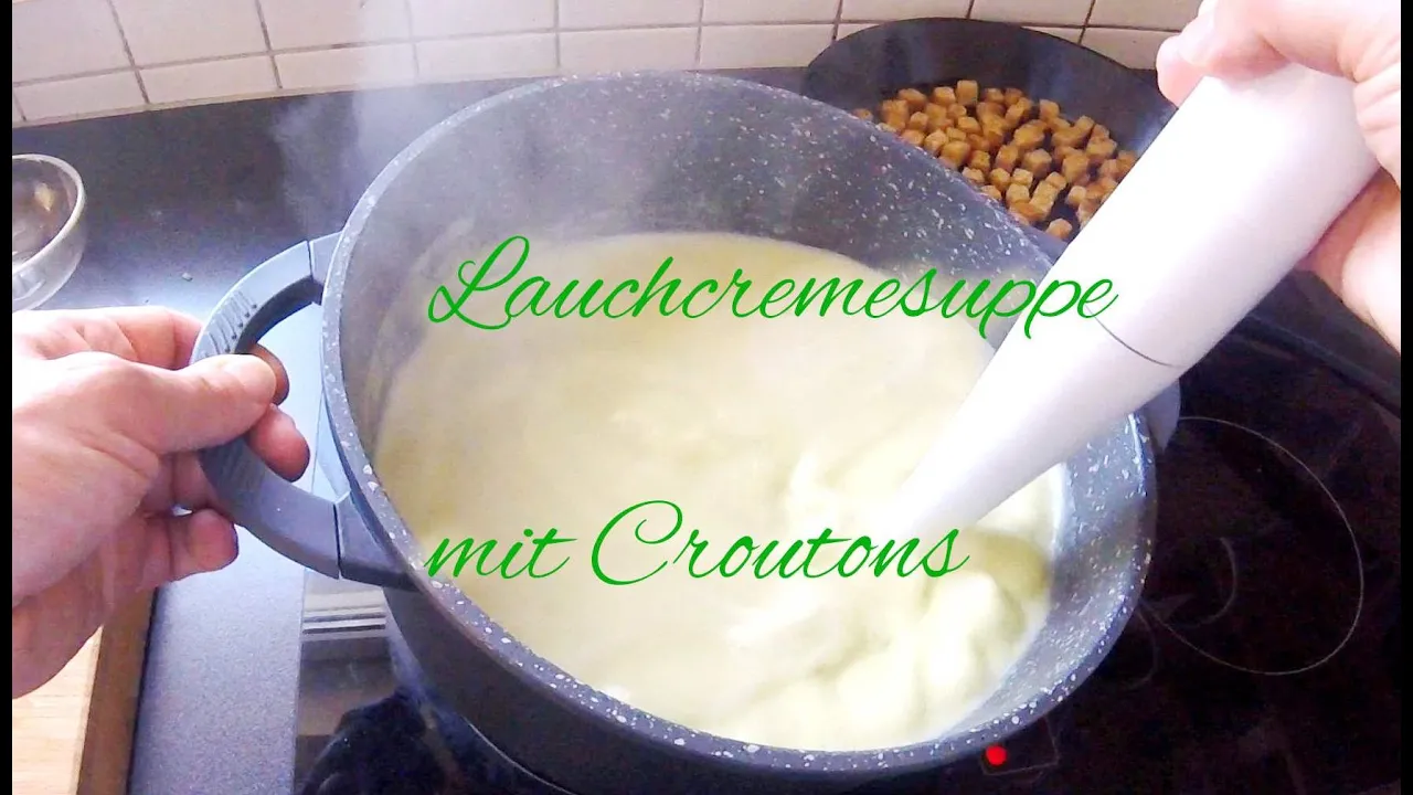 
          
          
          
            
            Lauchcremesuppe mit Croutons (vegetarisch)
          
        . 