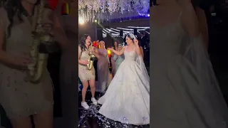 كيفية تعليم الرقص ف الفرح للعروسه بجد فرح قمر انبسط جدا فيه 