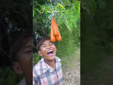 Outdoorfood Simple Mouthwartering Fruit in forest SIMPLE but FUN #viral #survival #short #camping