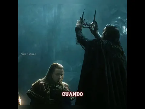 Coronó a su discípulo con una corona puntiaguda.😱