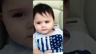 اجمل ضحكة طفل طفل صغير يضحك كيوووووووت  اجمل ضحكة طفل طفل صغير يضحك كيوووووووت