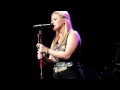 Download Lagu Kelly Clarkson - Fade Into You (Charlotte, NC)
