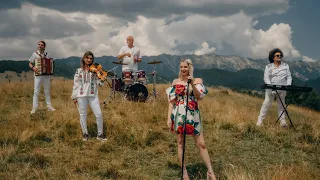 sandra n colaj live band fra ilor carpa ilor pe c rarea mun ilor floare de cire omul bun