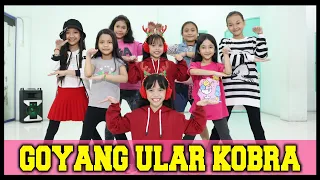 Download AMPUN BANG JAGO x GOYANG ULAR KOBRA x TARIK SIS SEMONGKO x TAKUPAZ KIDS MP3