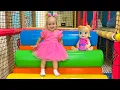 Download Lagu Alice has fun on the indoor playground