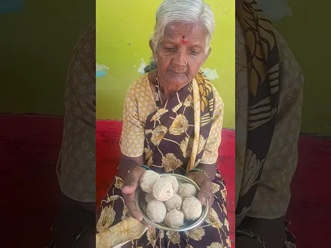 ರುಚಿಯಾದ ರವೆ ಉಂಡೆ 😋10 ನಿಮಿಷದಲ್ಲಿ ರವೆ ಉಂಡೆ! ಬಾಯಲ್ಲಿ ಕರಗುವ ರವೆ ಉಂಡೆ #ರವೆಉಂಡೆ #RavaUnde #RavaLaddu