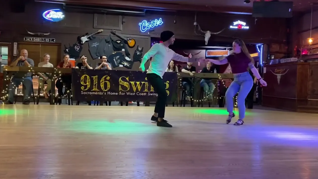 Gabe Munoz & Chelsea Palmer @ 916 Swing (3/2023)