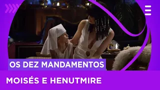 Moisés começa a viver como filho de Henutmire | Os Dez Mandamentos
