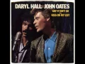 Daryl Hall and John Oates * Kiss On My List   1980  HQ