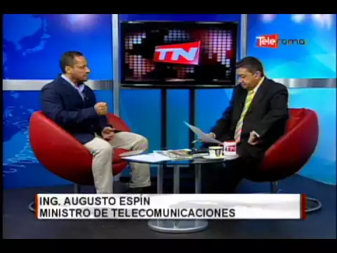 CONECTIVIDAD Y TECNOLOGÍA EN ECUADOR