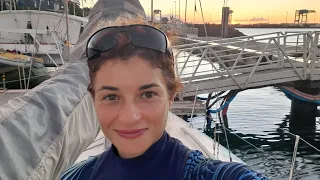 Boat life.A play day in the life of a female solo traveling musician in the Caribbean