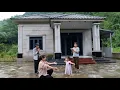 Download Lagu After many days apart, Li Tử Nhạn and baby Sam reunited in tears of happiness.