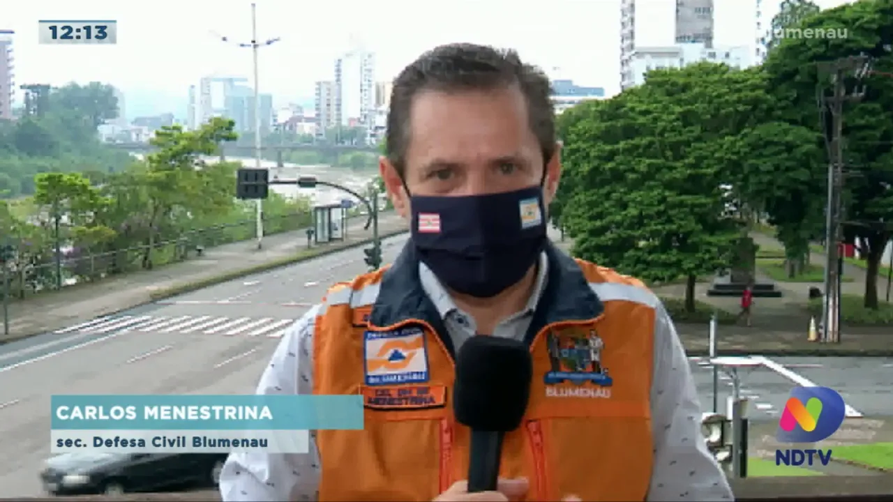 Volume de chuva no Vale do Itajaí preocupa cidades da região