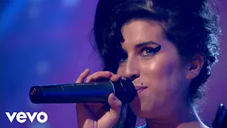 Amy Winehouse - You Know I'm No Good (Live From Friday Night Project, 2007)