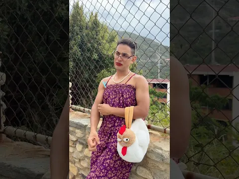 Una madre siempre hace todo lo posible por ayudar a su hijo 🤯😆 #humor #comedy #unbloquemás
