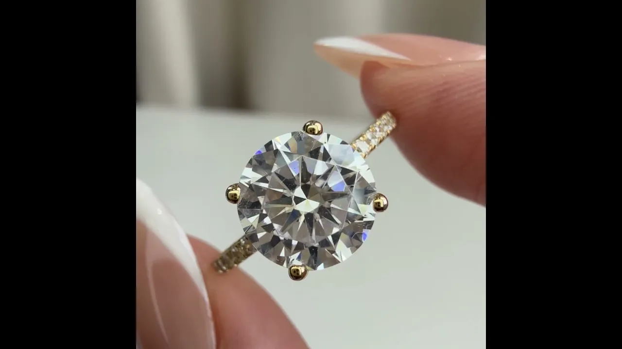 Kaia丨2CT Lab Diamond Pave Hidden Halo Ring-Cathedral Ring