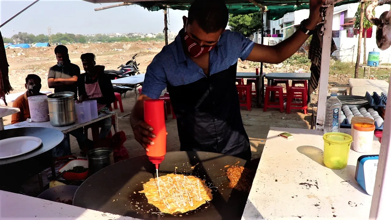 Hard Working Man Selling Crushed Egg Dish   Randomly Prepared Omelette Recipe   Indian Street Food