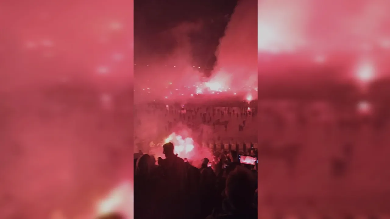 Lex live θεσσαλονίκη 21/10/22 έναρξη με 30.000+ άτομα #lex #live #thessaloniki