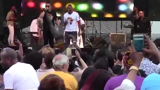 bracket perfom mama africa live at the woodbine park toronto canada