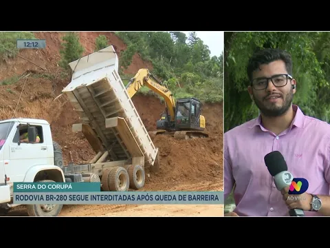 Rodovia BR-280 segue interditada após queda de barreira em Joinville