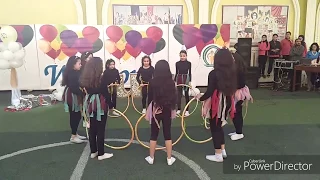 استعرا ض اغنية مساء الفل مدرسة الزهراء الخاصة بنى مزار دندنها