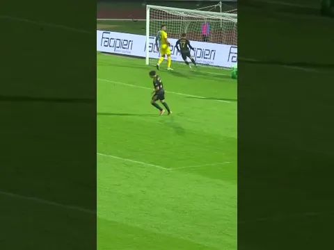 DURMISI’S FINE VOLLEY GOAL 🎯