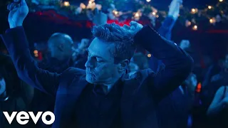 kato feat jon turn the lights off nightwhisper remix jon hamm club dance scene