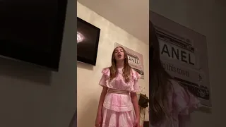 Singing - Can t help falling in Love