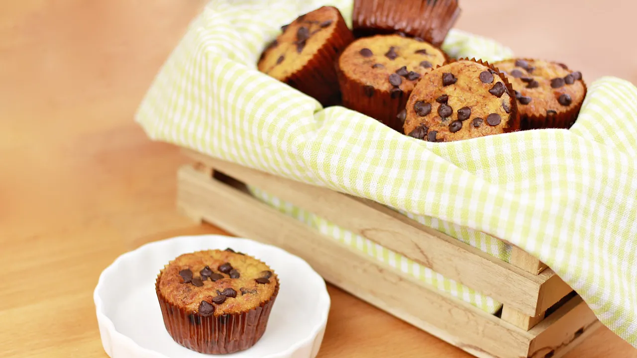 Banana Chocolate Chip Muffins - Gavia Sugar-free - Recipe By ZaTaYaYummy