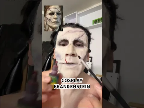 COSPLAY DE FRANKENSTEIN. de Guillermo del Toro interpretado por Jacob Elordi